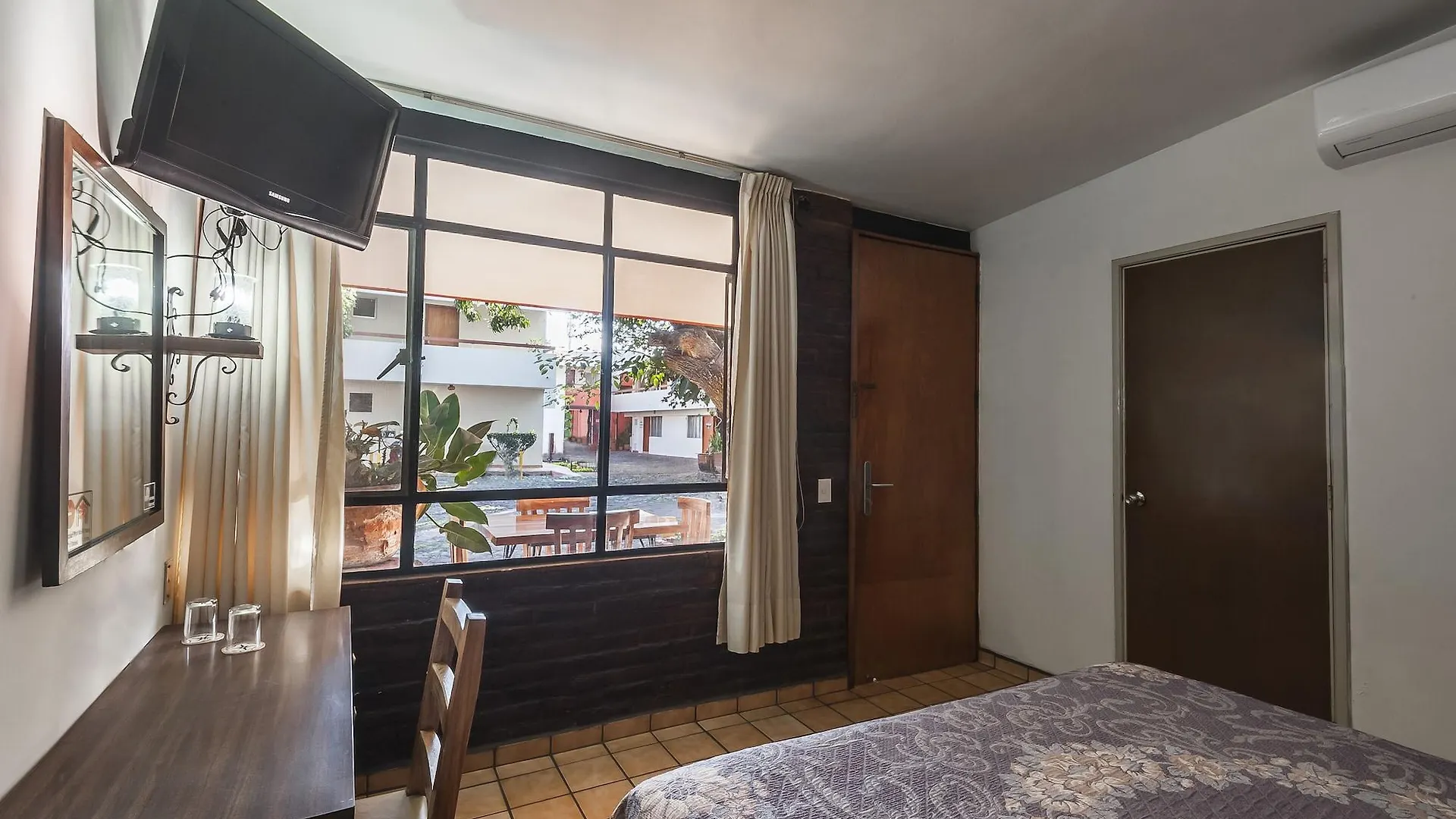 Hotel Isabel Guadalajara