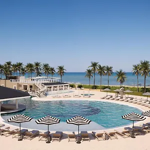 secrets-capri-riviera-cancun.allrivieramayahotels.com/
